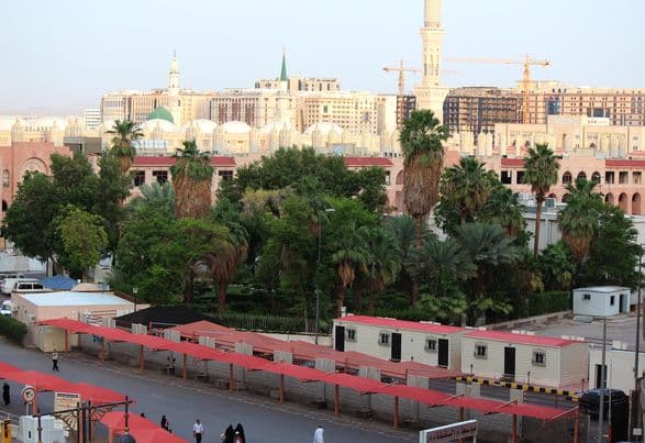 سقيفة بني سَاعِدَة