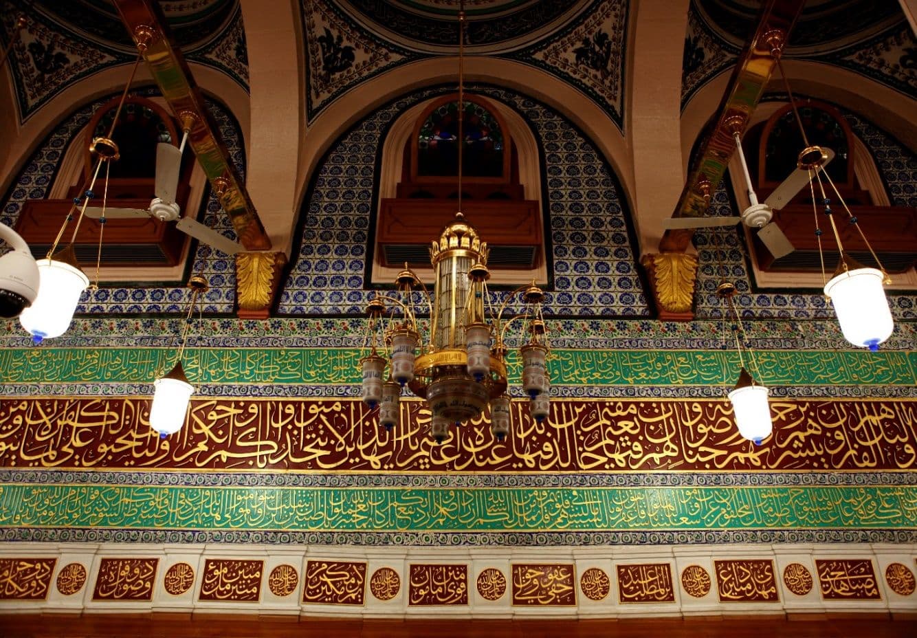 الجدار الجنوبي (القبلي) للمسجد النبوي الشريف