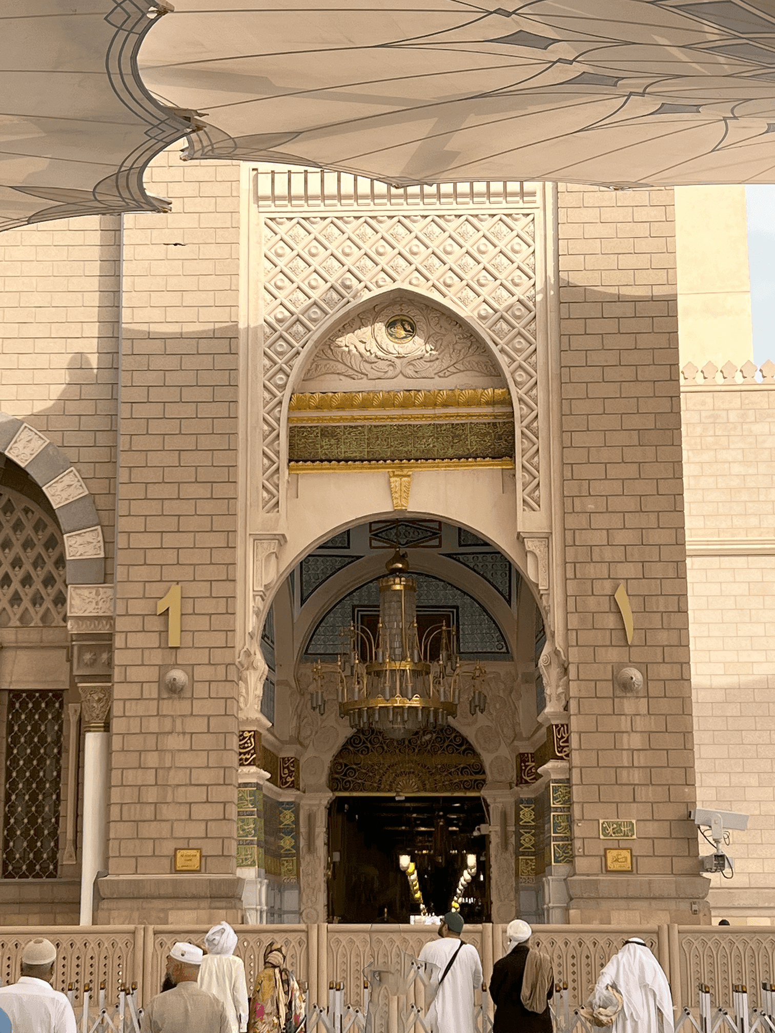 باب السلام في المسجد النبوي الشريف